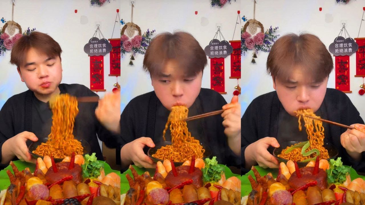 MUKBANG ASMR EXTREME SPICY NOODLES & HUGE MEAT PLATTER