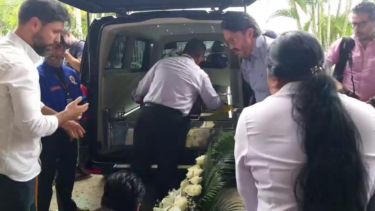 Homenaje en cámara ardiente a Luz Mery Tristán desde su escuela deportiva en el sur de Cali.