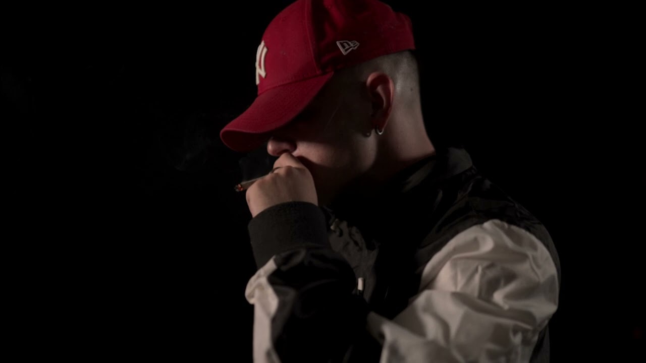 KIRA - Carlos Orellana - (prod.XavierX beatz)