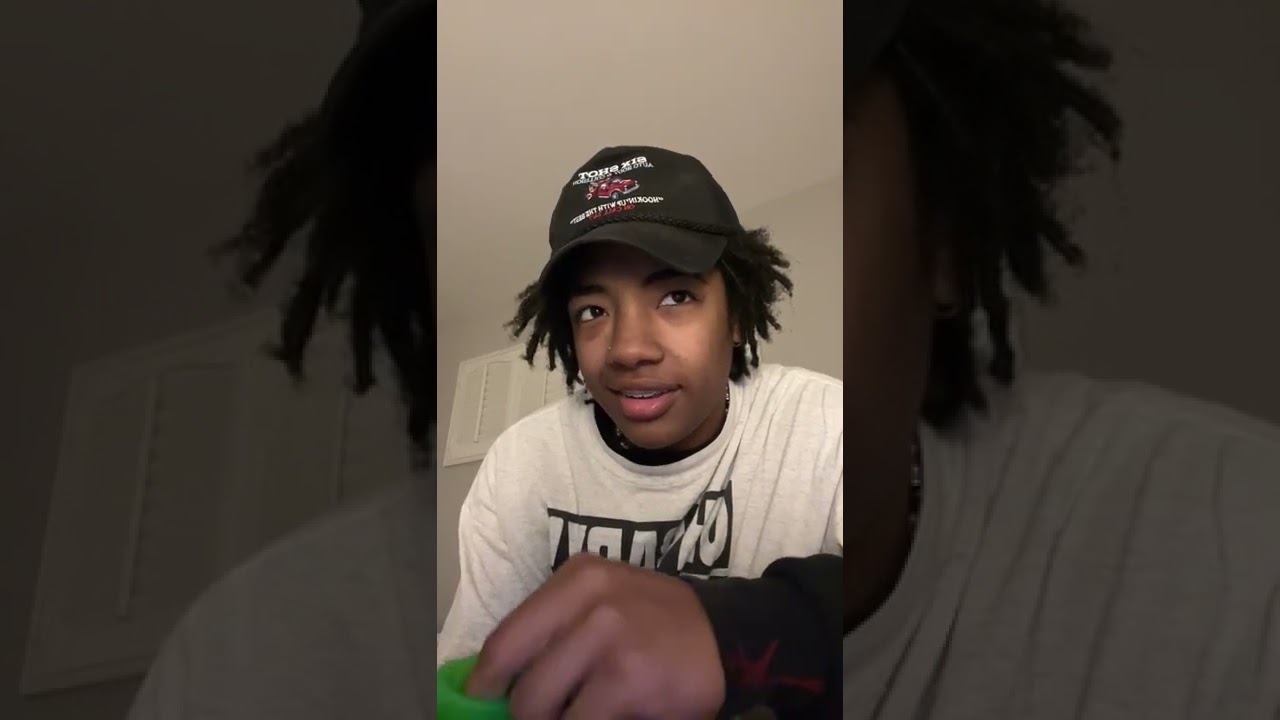 Isabela Merced's ig live 11/29/21 part 1
