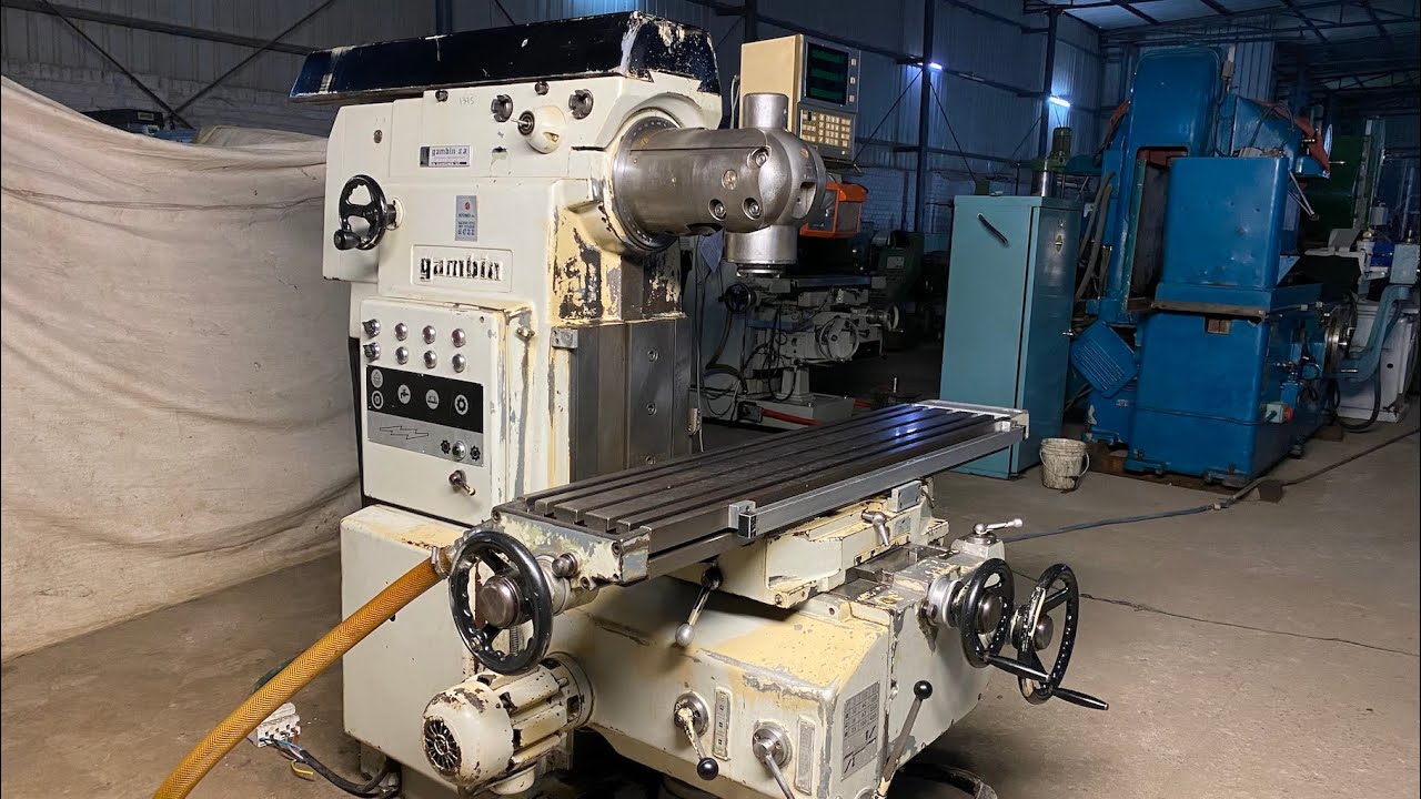 Gambin 1M Universal Milling Machine - Table 1290 mm x 270 mm