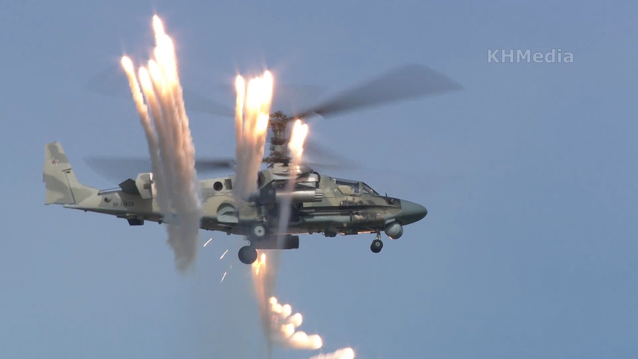 Ка-52 пилотаж на форуме Армия 2020 RF-13428 Кубинка