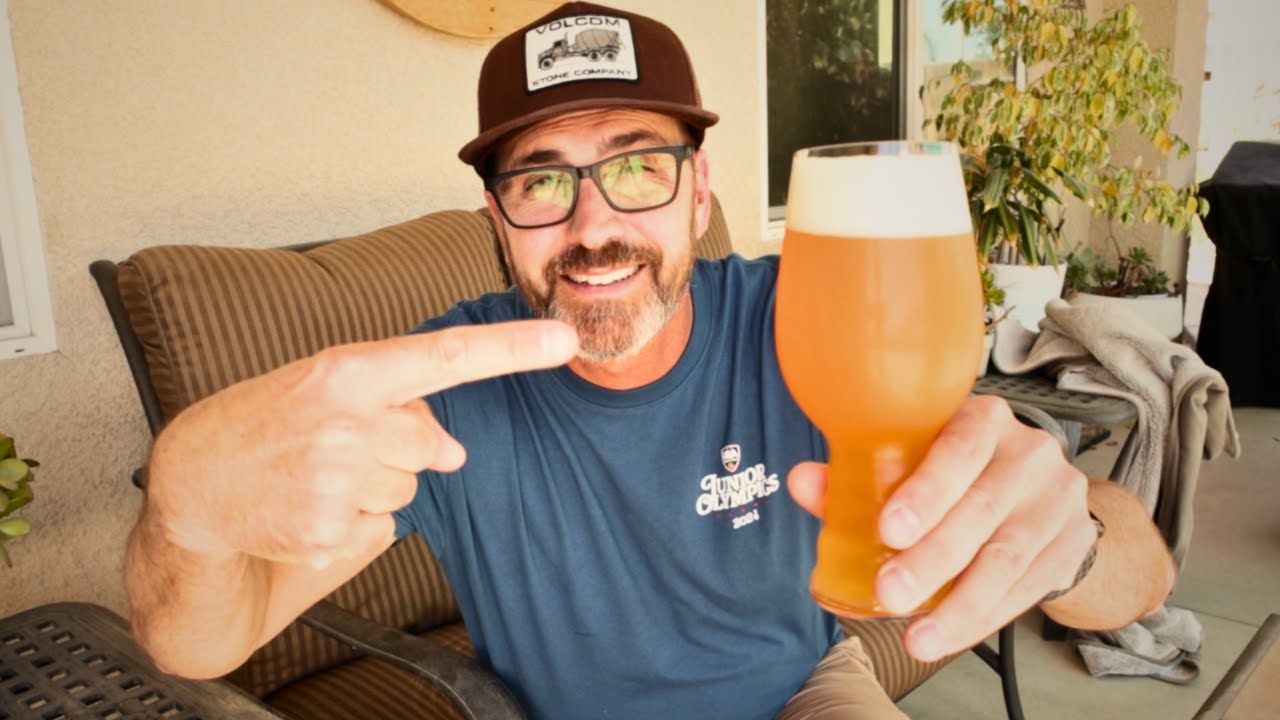 Hazy IPA with Citra, Amarillo, and Mosaic recipe and tasting