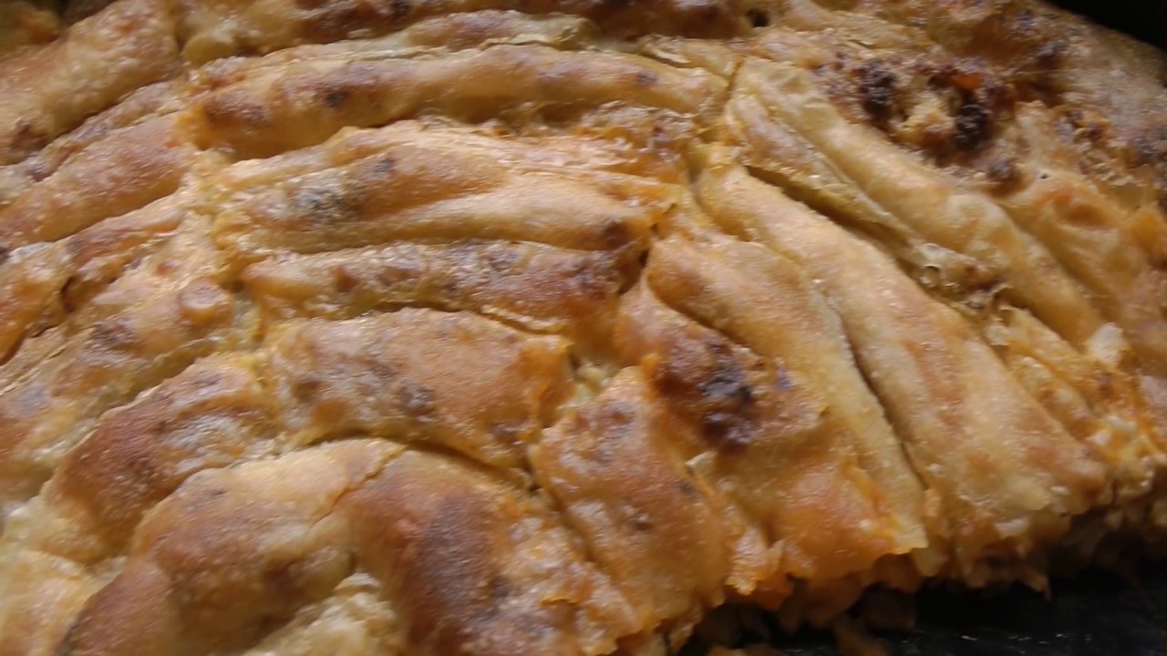 Pite me Mish / Burek me Mish Rezept