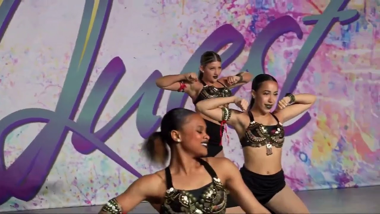 Woman King large group jazz dance