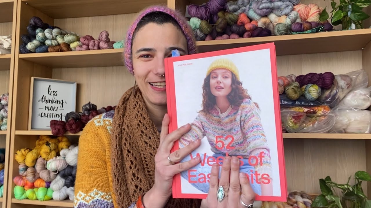 Book: 52 weeks of easy knits