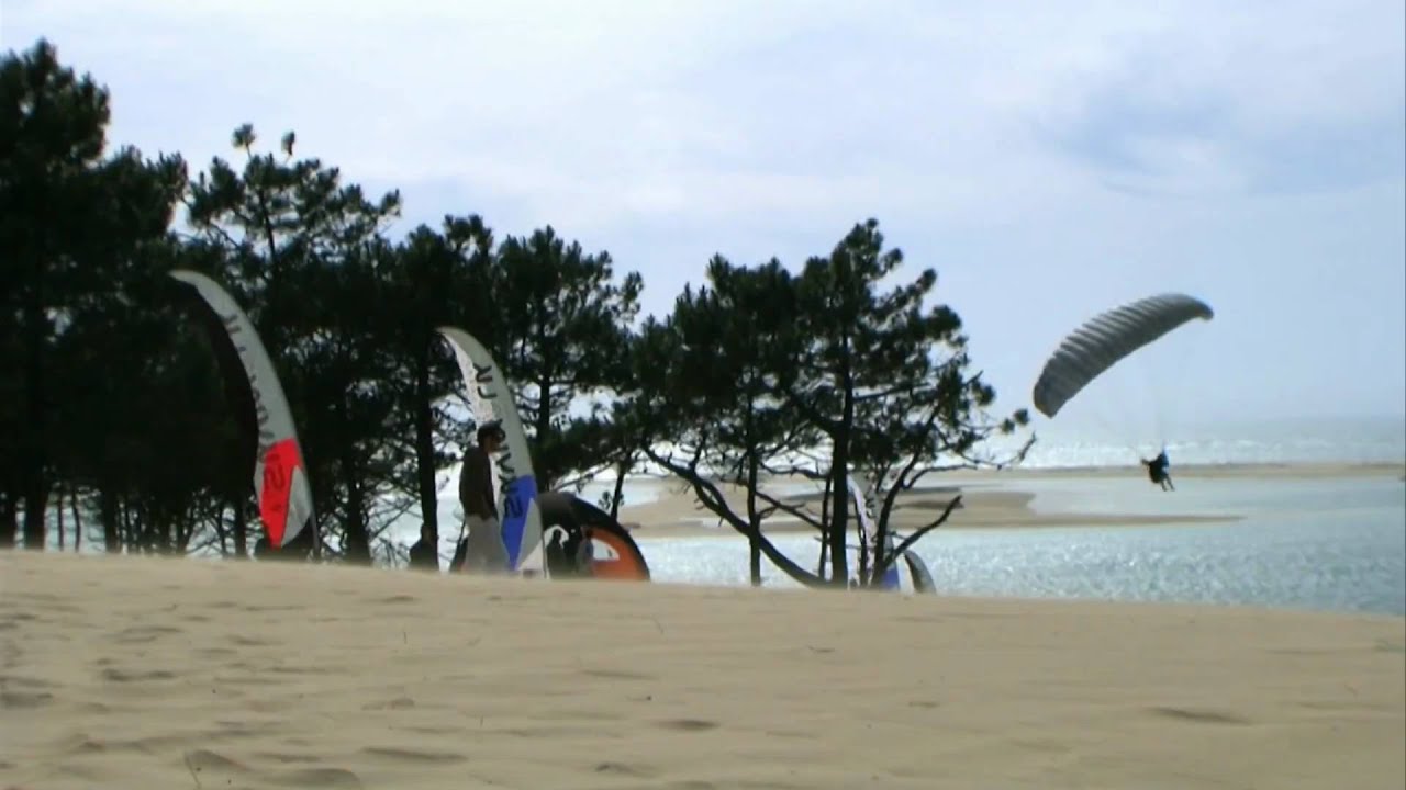 FILM WAGAS FESTIVAL 2009 DUNE DU PYLA PARAPENTE