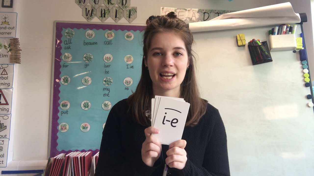 RWI Phonics Set 3 - 'i-e' sound