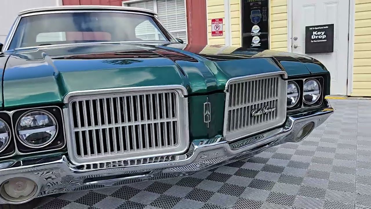 1971 Cutlass Convertible  💚 