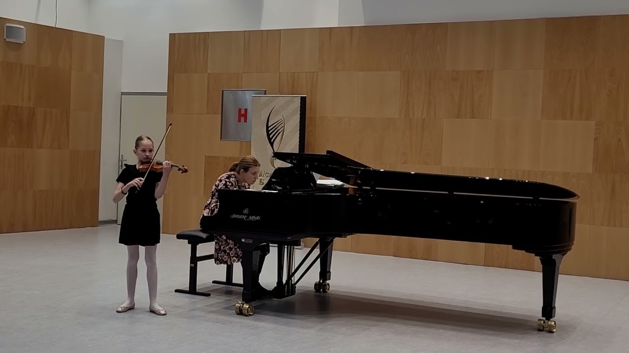 Milica Tubin, A.Vivaldi - La Primavera (Spring theme)