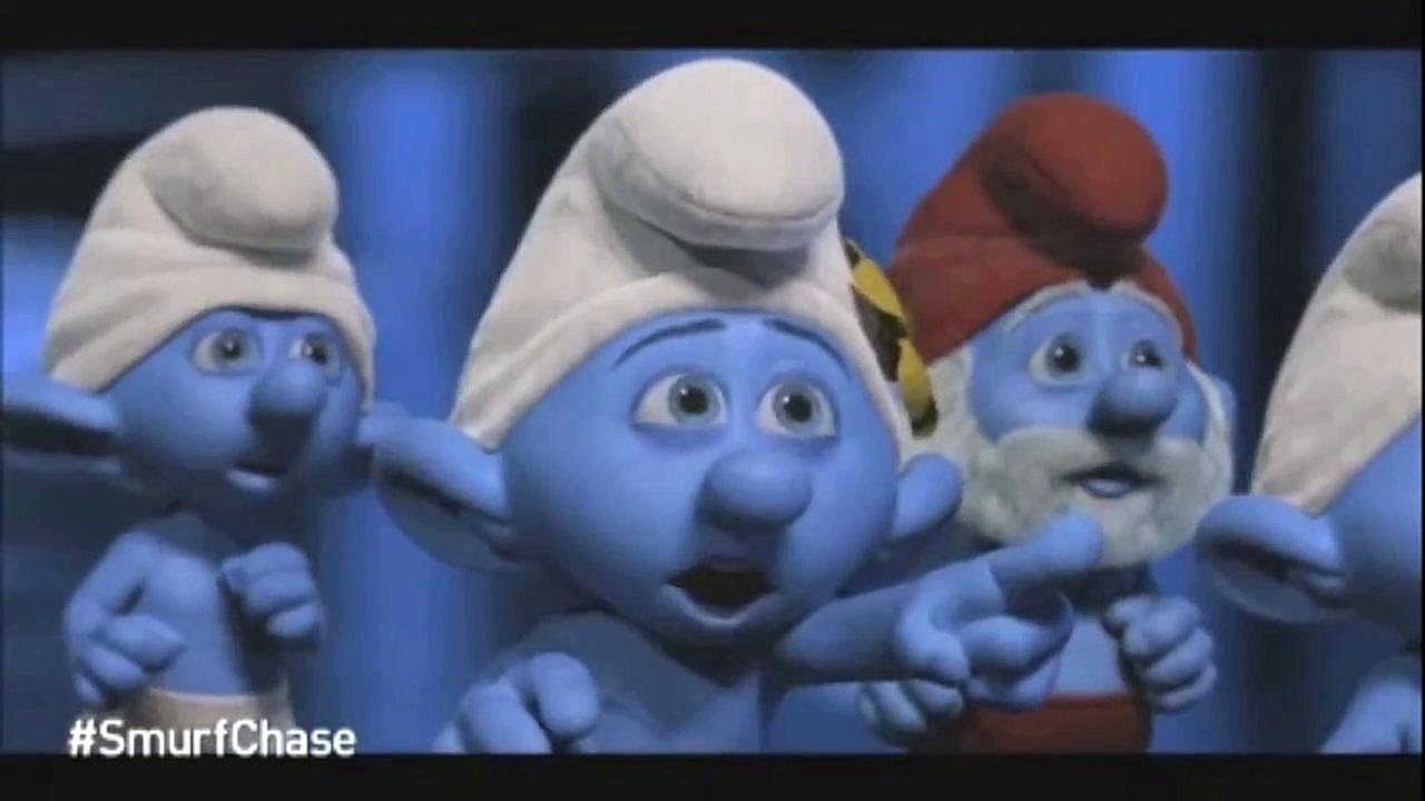 The Smurfs 2 - Chelsea Lately #SmurfChase