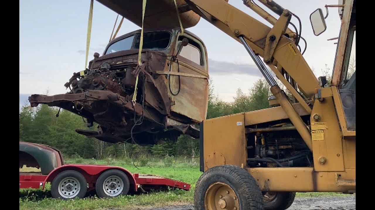 Unloading 47 Merc Ford Flathead V8