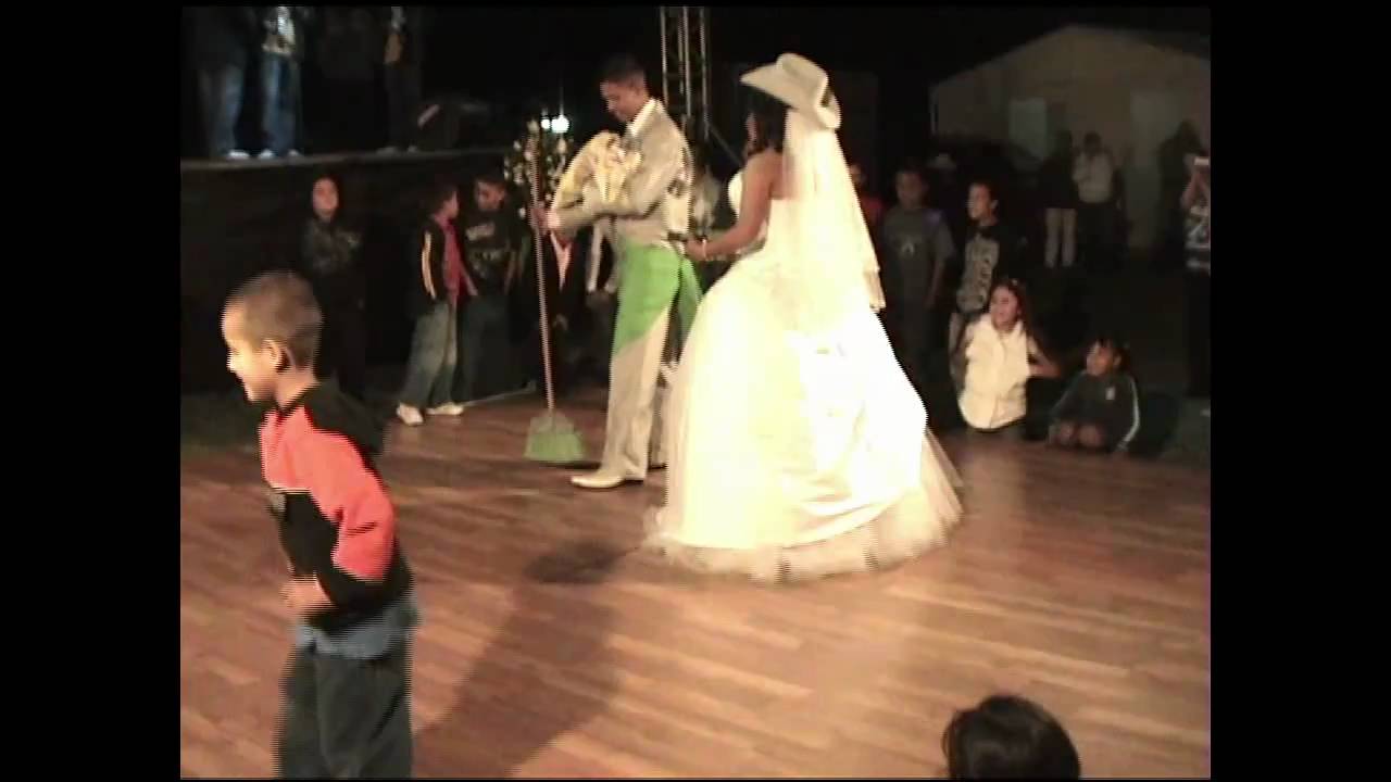 Baile Mandilòn Liga Ramo  Boda Elizabeth y J. Fernando Salvatierra Guanajuato