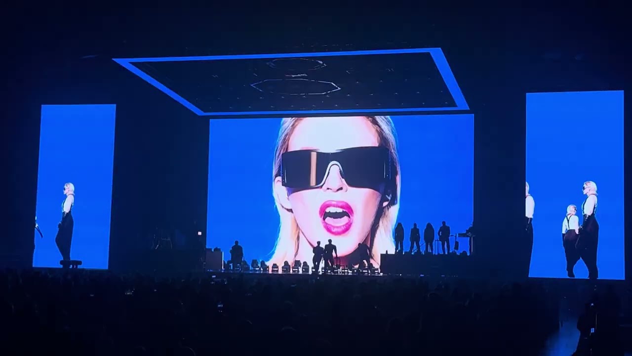 Kylie Minogue - Tension (Live in Düsseldorf 2025-07-07)