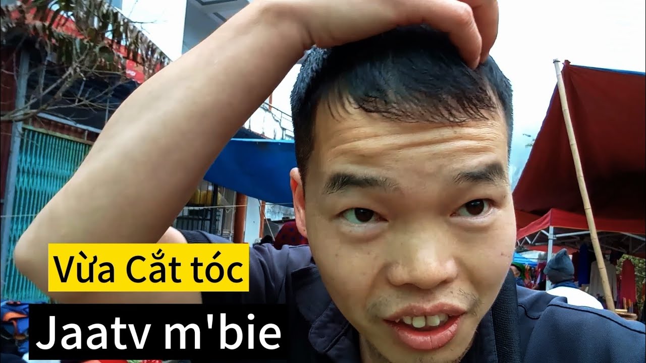 Iu Mienh - người dao đỏ xuống chợ phiên cắt tóc chuẩn bị 