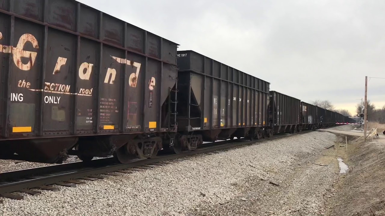 W&LE Empty EB Coke Train