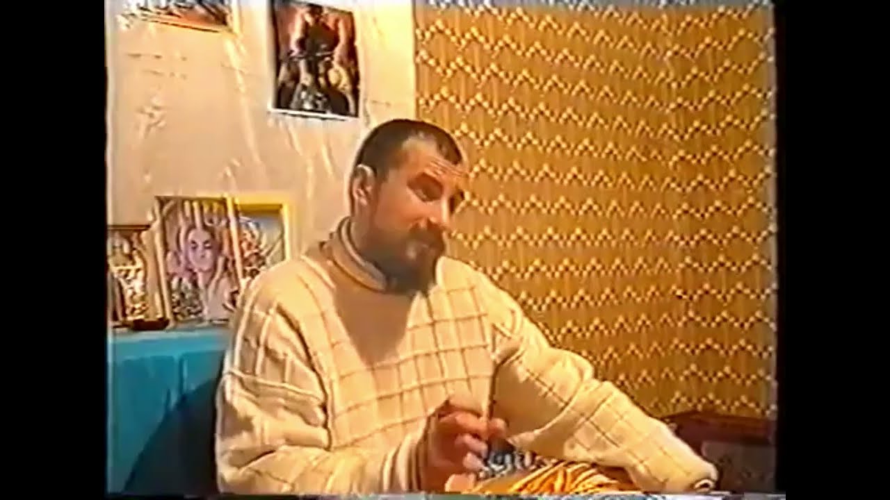 Свами Вишнудевананда Гири   Жить в Дхарме
