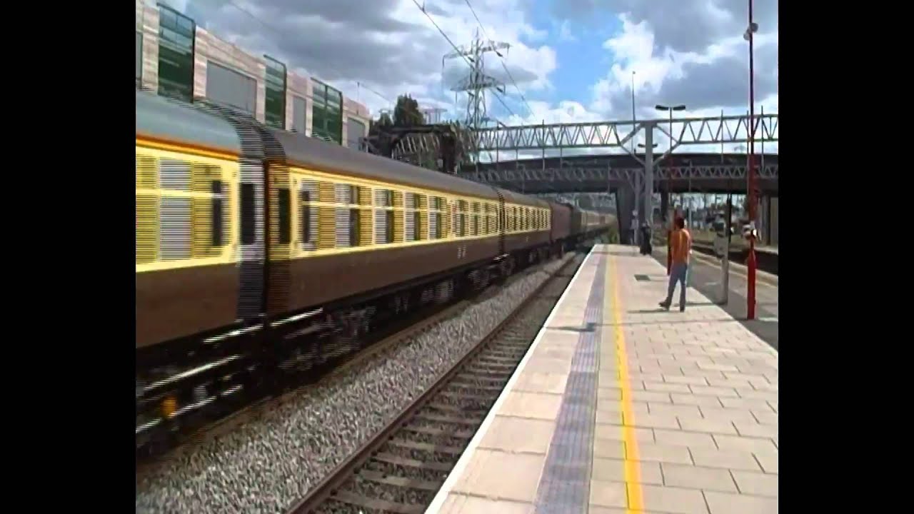 DRS Class 47, 47790 & 47832, 5Z56 Passing Stafford (24th August 2011)