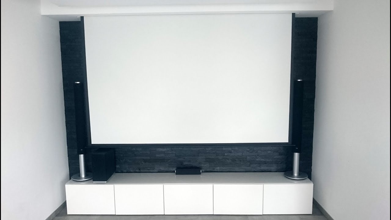 Beamer Leinwand elektrisch mit Motor in Trockenbau versteckt