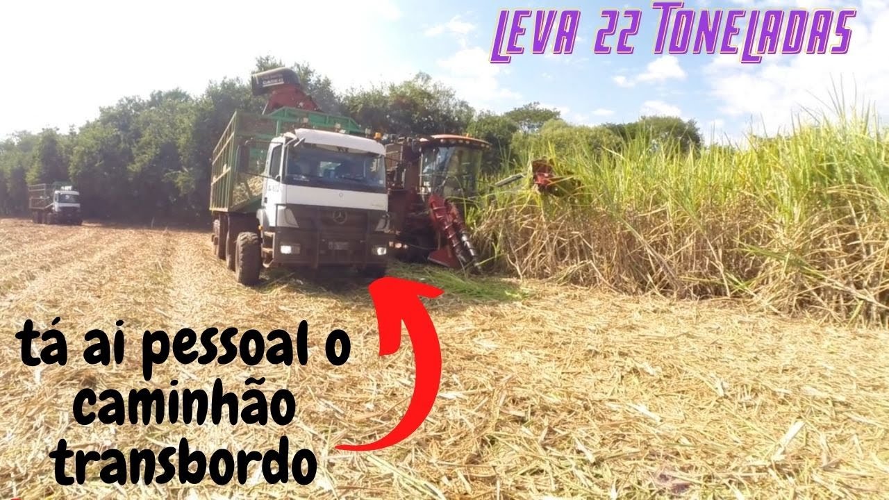o caminhão transbordo tem até piloto automático veja !!
