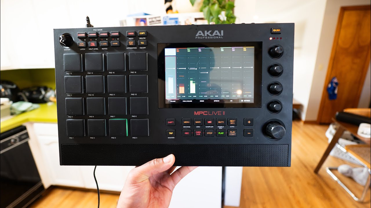 How to Mix Beats on MPC Live 2