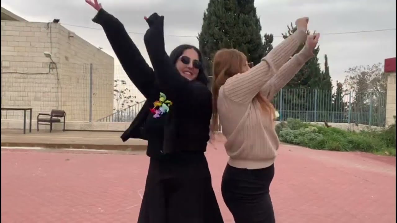 פרומו הכתרה שמיניתשפג צביה יצירתית