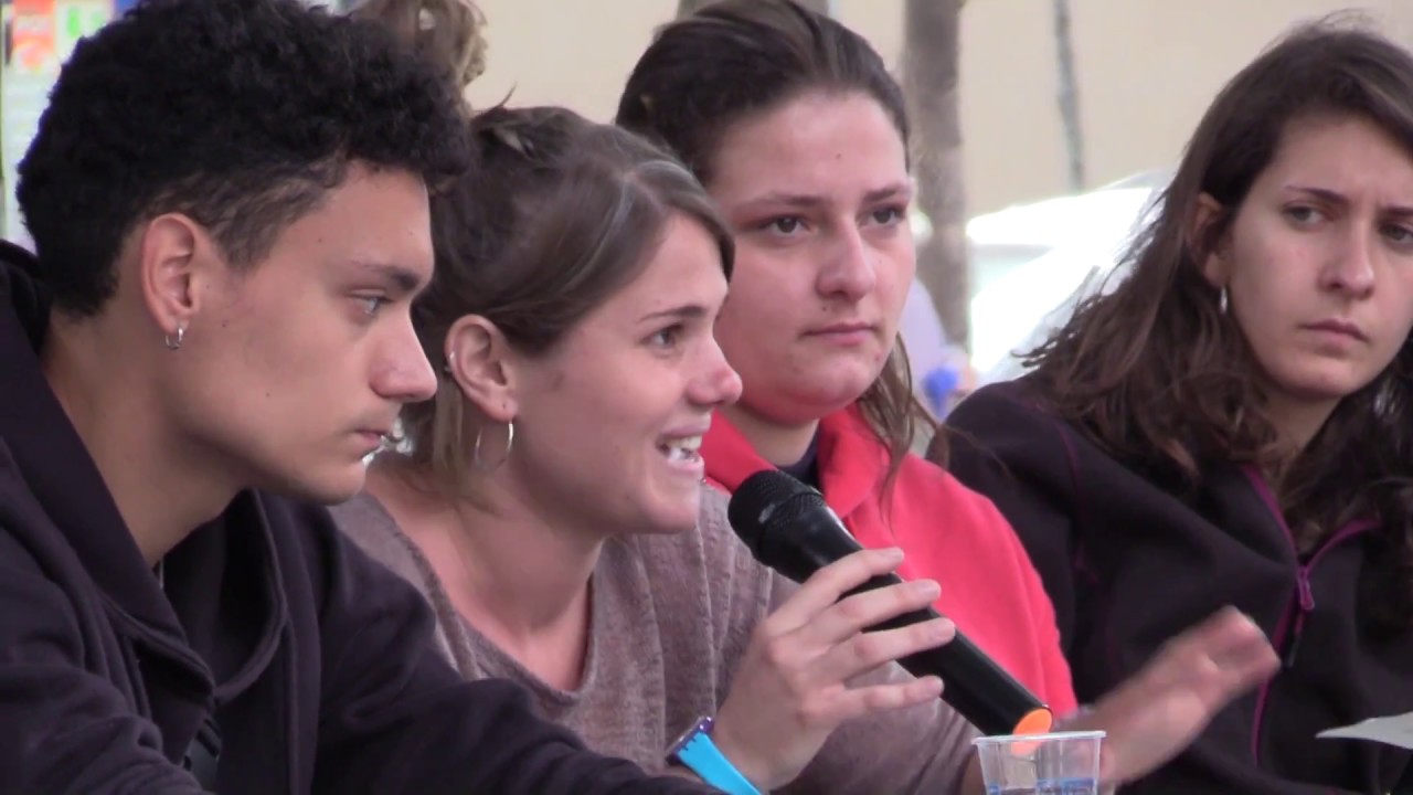 Constru&iuml;m el lleure de base comunit&agrave;ria al barri