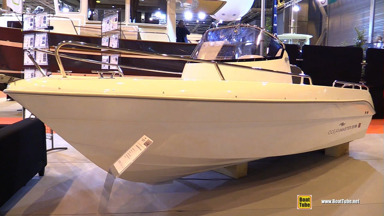 2016 Admiral Boats Ocean Master 555 Open - Walkaround - 2015 Salon Nautique de Paris