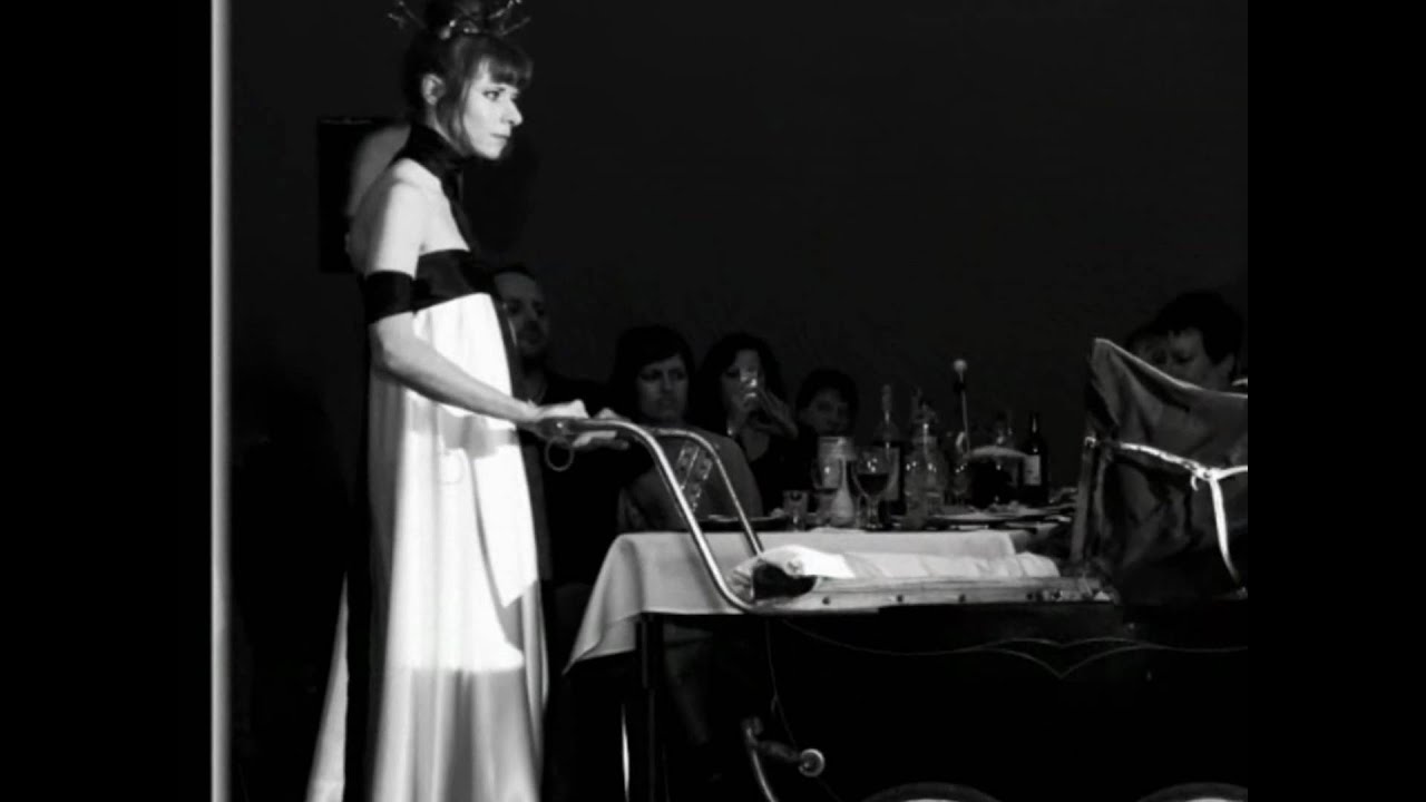 SOSIE DE MYLENE FARMER - LYSA ALLAN