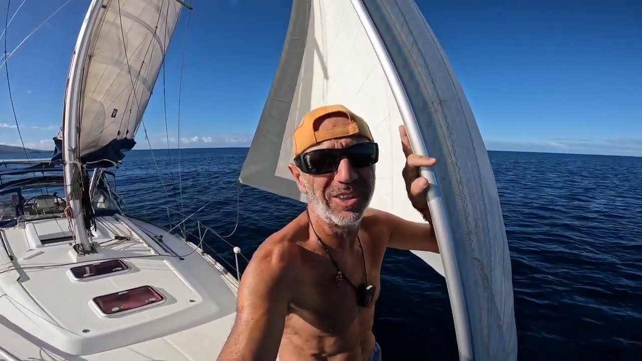 2025 EP249 NAVIGATION AUTOUR DE LA GUADELOUPE BASSE-TERRE