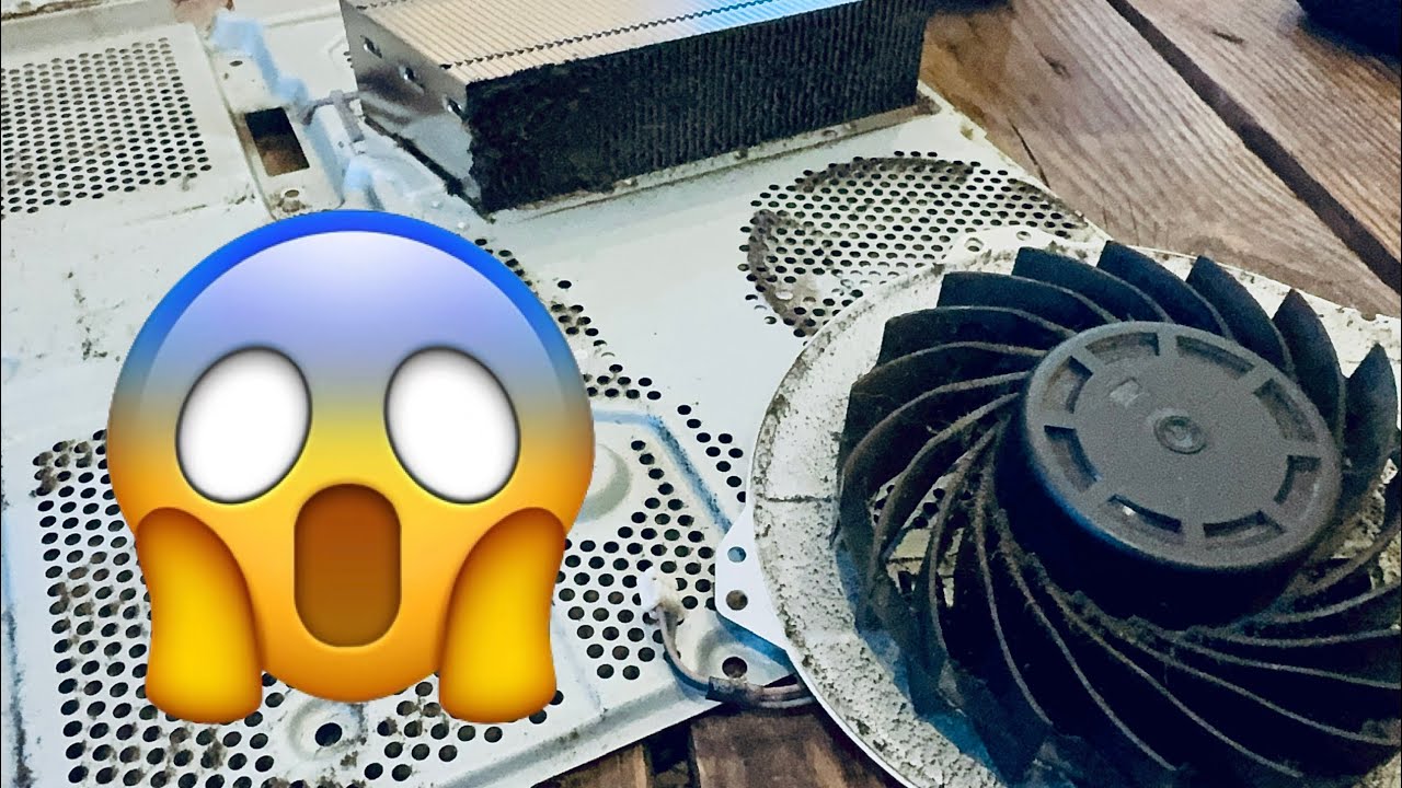Horrible PS4 Pro versus fumeur… nettoyage extrême ! 🤢 et encore il en reste :(