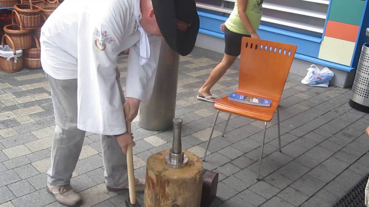 Ručn&eacute; razenie minc&iacute;