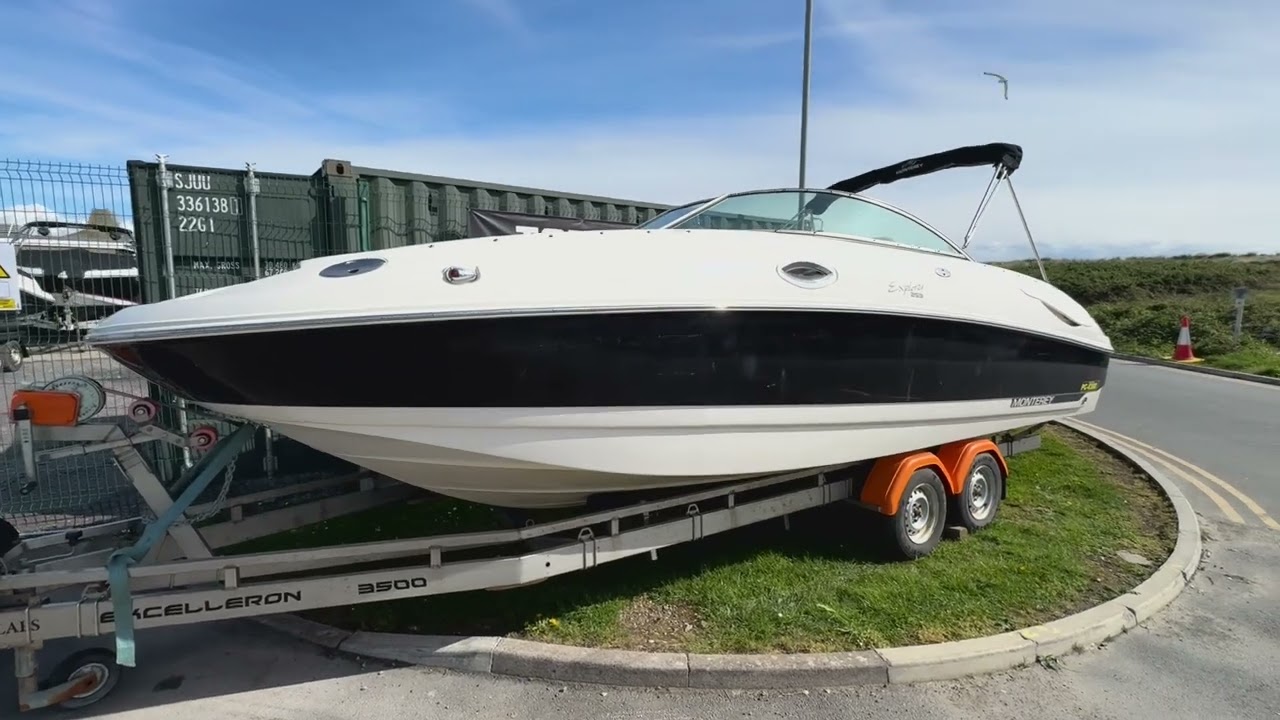 MONTEREY 253 EXPLORER BOWRIDER + MERCRUISER 350 MAG