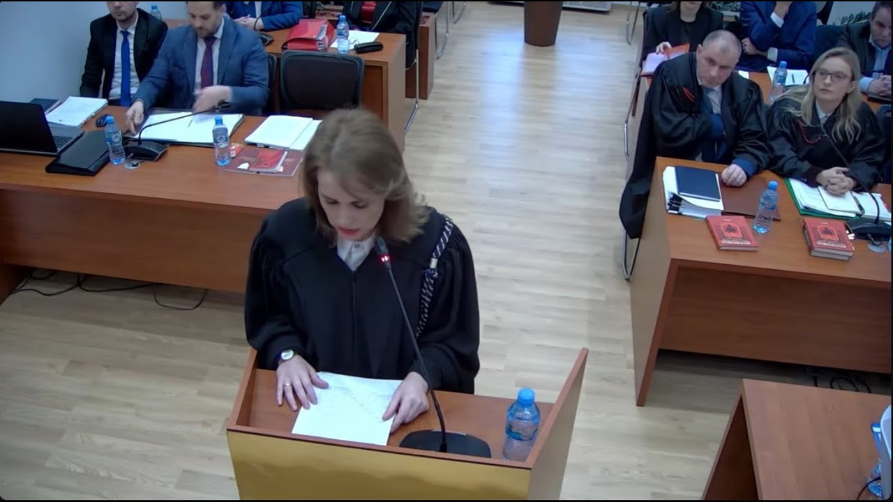 Qeveria: Gjykata Penale nuk ka të drejtë të pezullojë një ministër