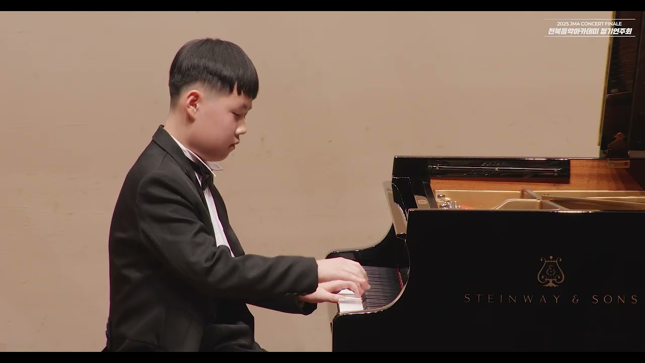 Piano Sonata No.16 in C Major. K.545  /W.A.Mozart / Allergo_Andante_Rondo  