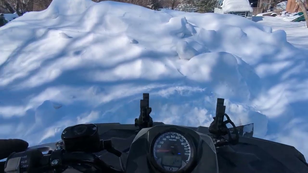 Polaris Sportsman 570 , plowing Snow 🇨🇦