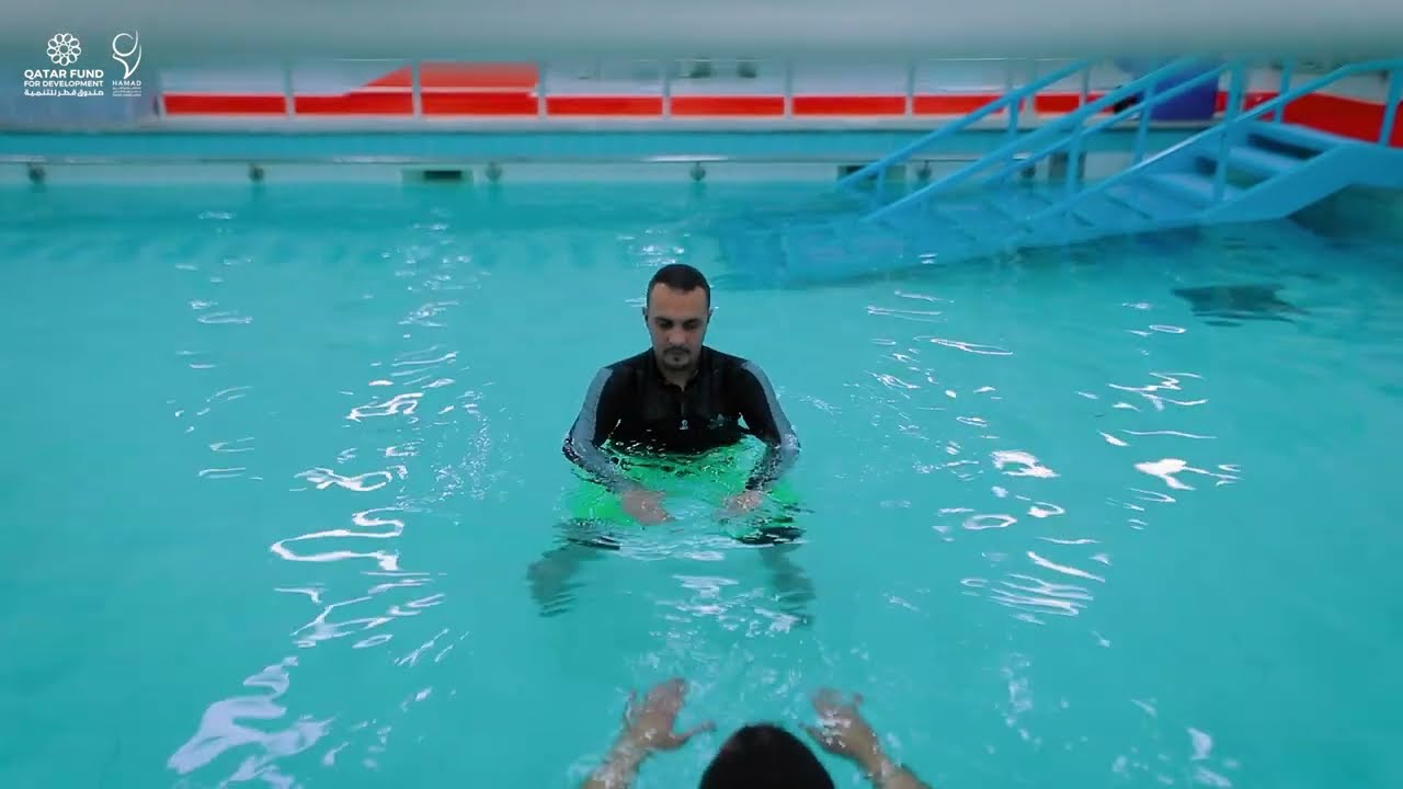 شاهد| أهمية ودور العلاج المائي بوحدة العلاج الطبيعي في علاج  مرضى الأعصاب والعظام والعضلات!