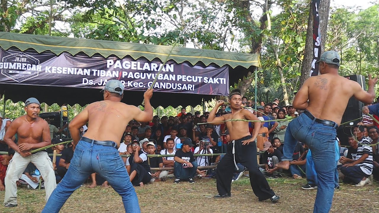 Sabetan pecut sakti mandra guna SENI TIBAN bikin geleng2 kepala