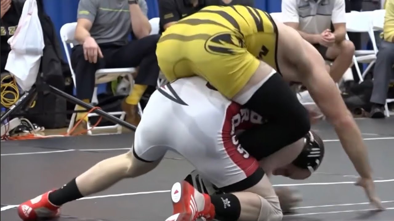 141 lbs Tyson Dippery (Rider) v. Jaydin Eierman (Missouri) Wrestling