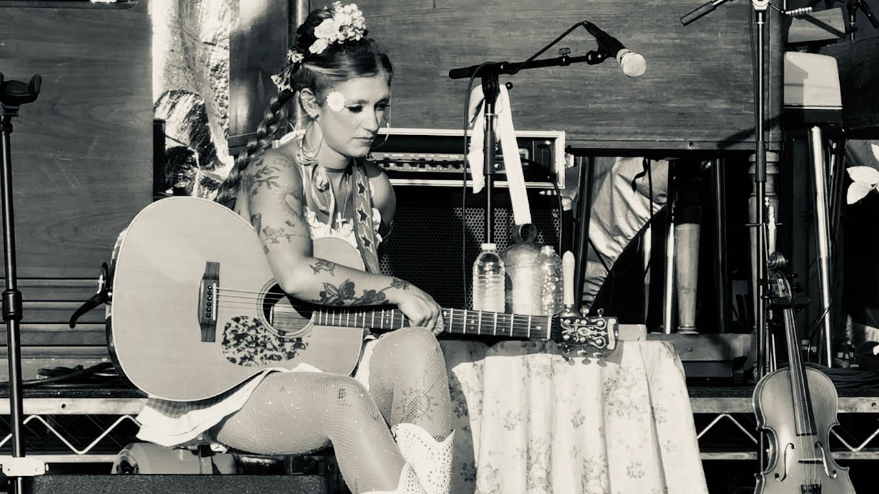 “American Dreaming” performed by Sierra Ferrell at the Marcus King Family Reunion, 2024