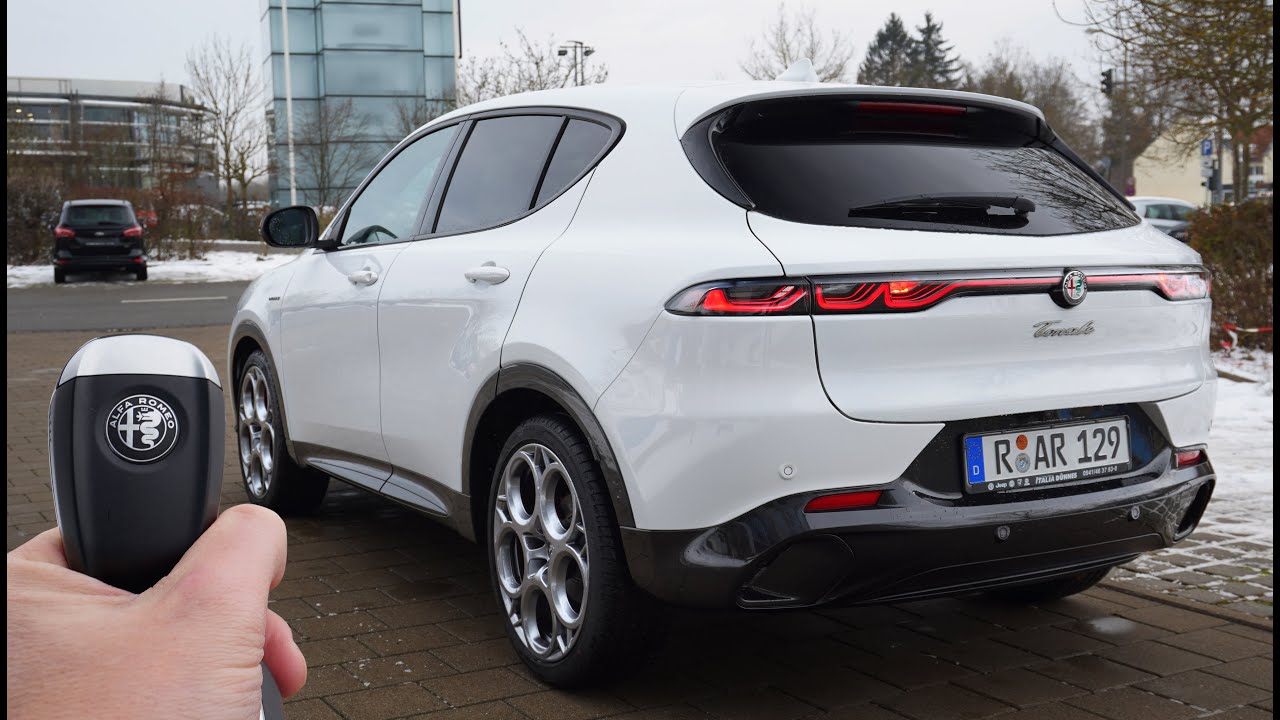 2023 Alfa Romeo TONALE 1.5 VGT 48V-Hybrid VELOCE (160 HP)