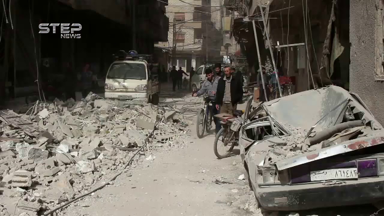 شاهد القصف الجوي العنيف الذي استهدف مدينة عربين بالغوطة الشرقية وما خلّفه من دمار