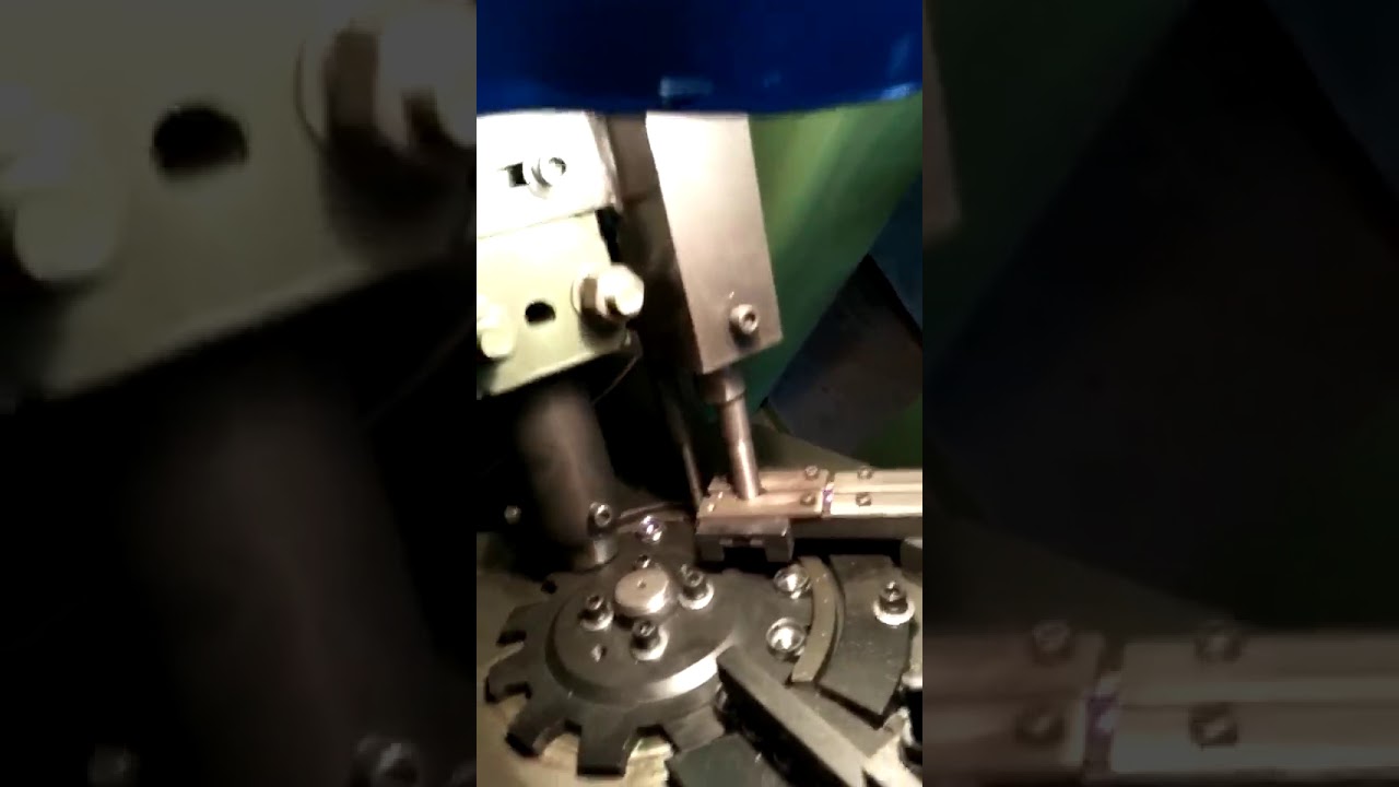 nylon nut washer assembly machine