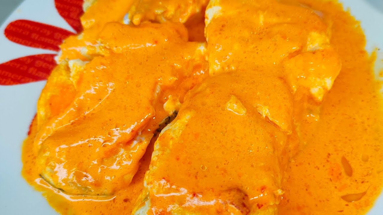 Bacalao en salsa de pimientos del piquillo