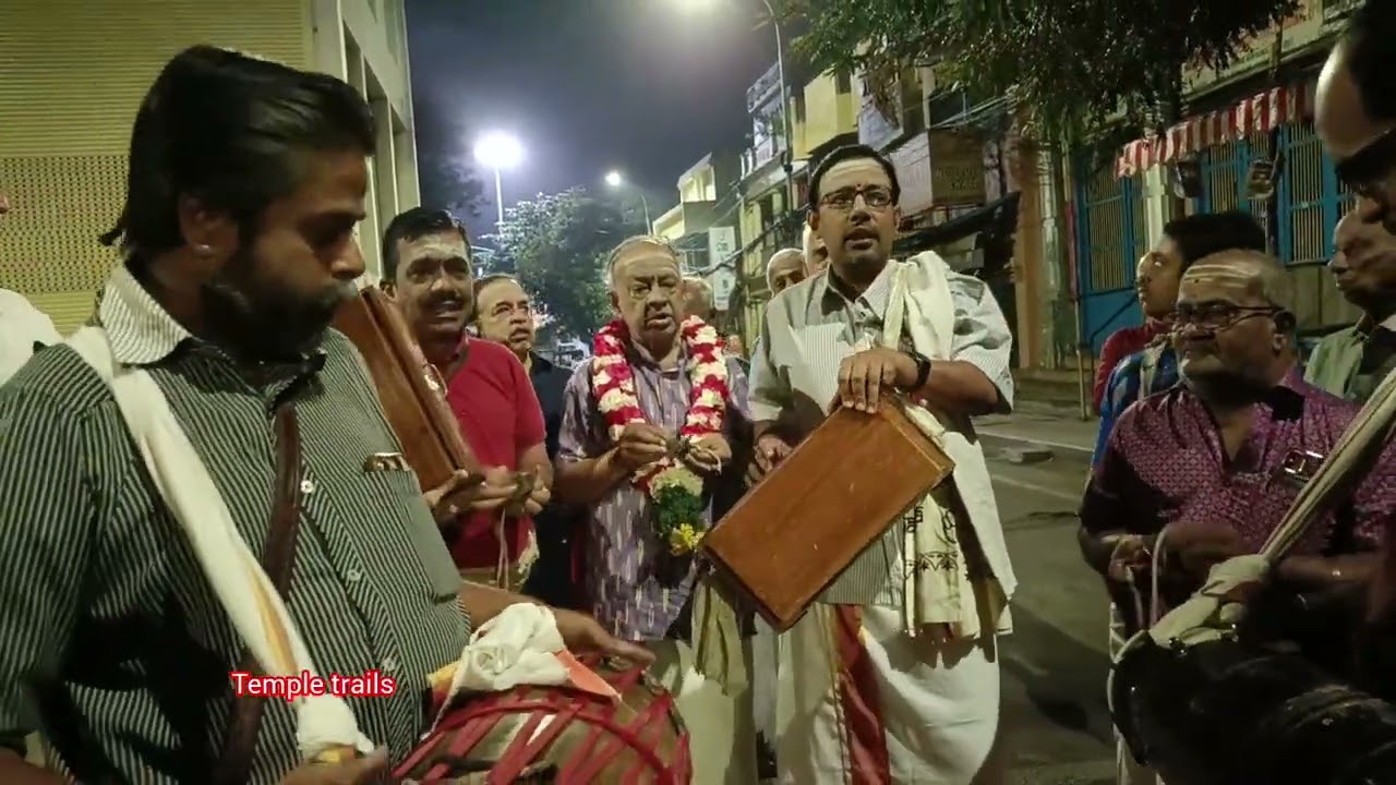 மைலாப்பூர் மாடவீதி ஞானாநந்த குழுவின்  பஜன் தொடக்கம் 6.1.26.