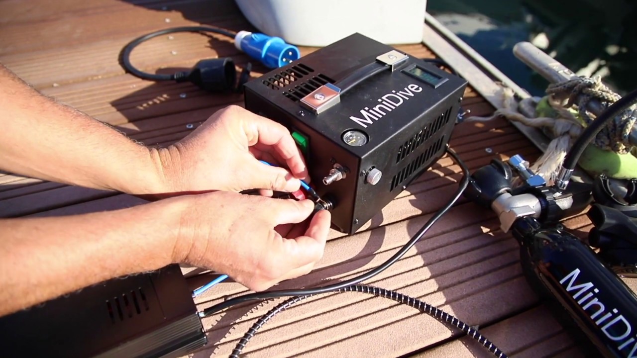 NEW 12V / 220V MINIDIVE COMPRESSOR - FILL YOUR TANK EVERYWHERE ! ✅