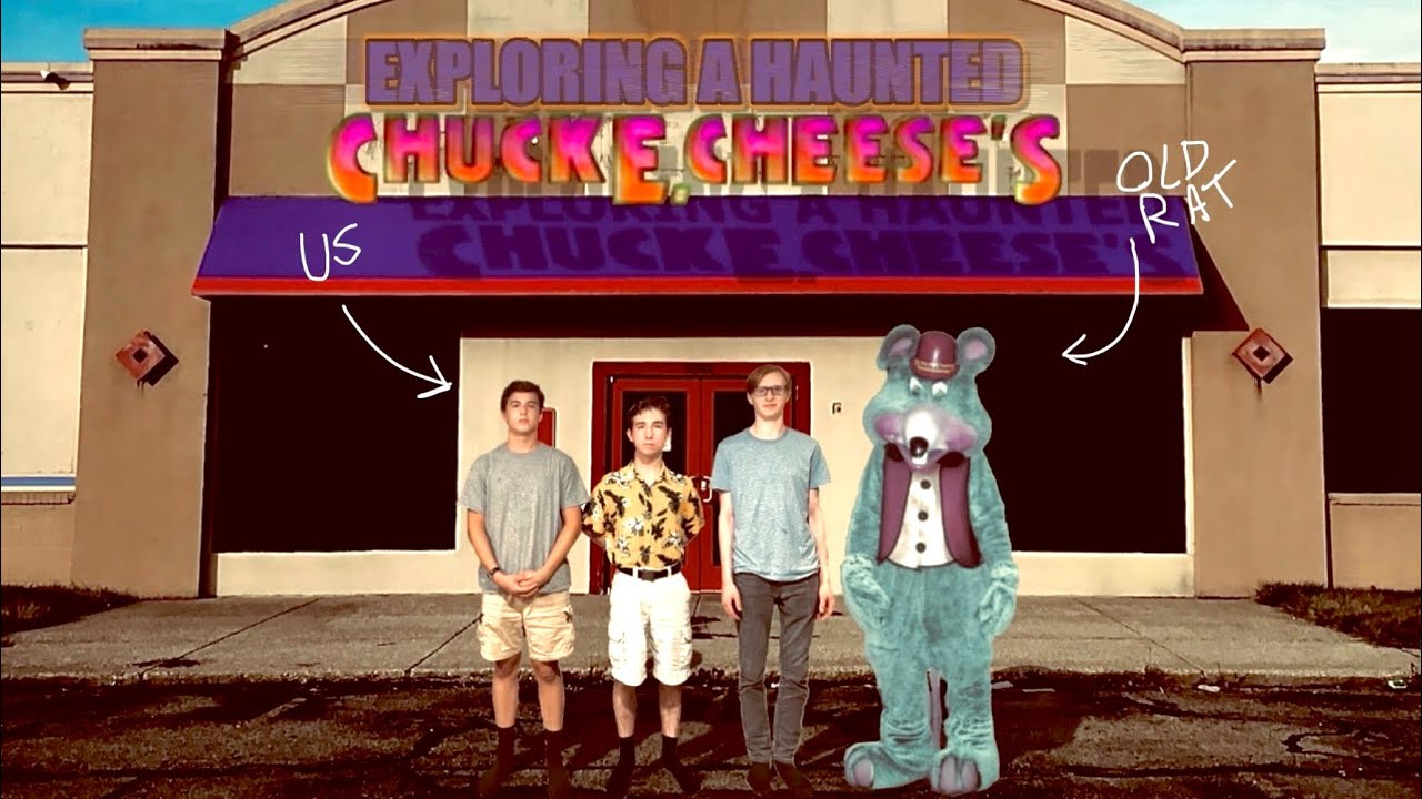 Exploring a HAUNTED Chuck E. Cheese’s