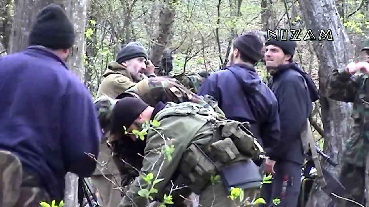 В тот день, когда в Дохе (Катаре) убили Зелимхана Яндарбиева. Аслан Масхадов и Ахмад Авдорханов.
