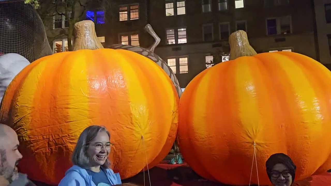 Macy's Parade Balloon inflation + Float Assembled 2025