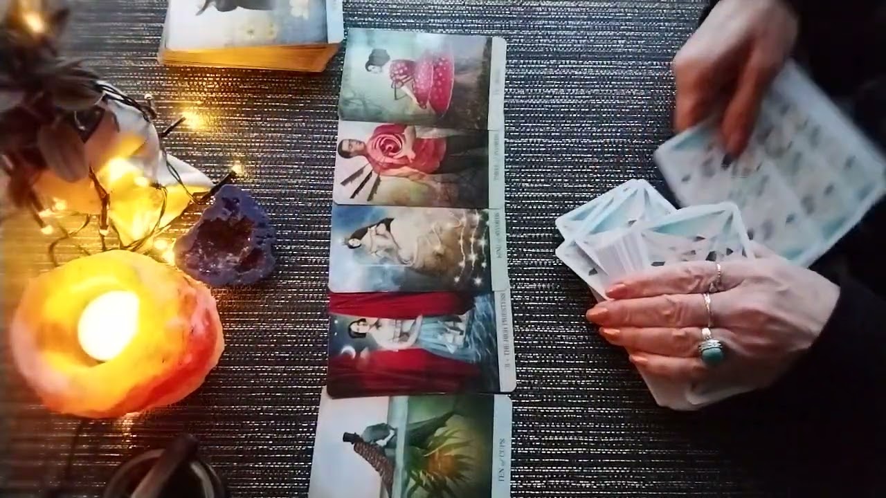 Скорпион ♏ до 21 марта: Снять маски 